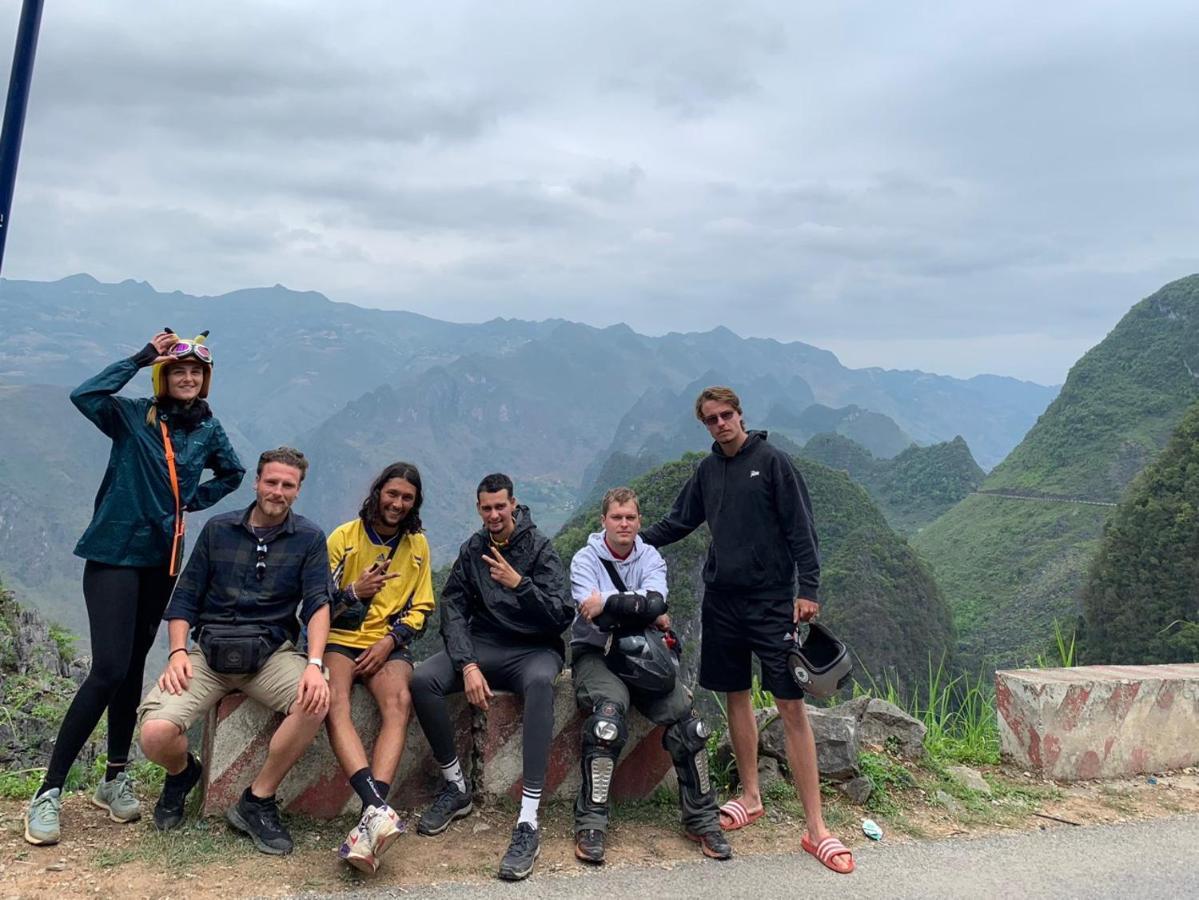 Nhi'S House & Safari -Motorbike Rental-Tour ハザン エクステリア 写真